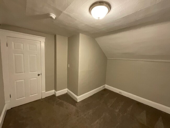 Building Photo - 2403 Mira Ct