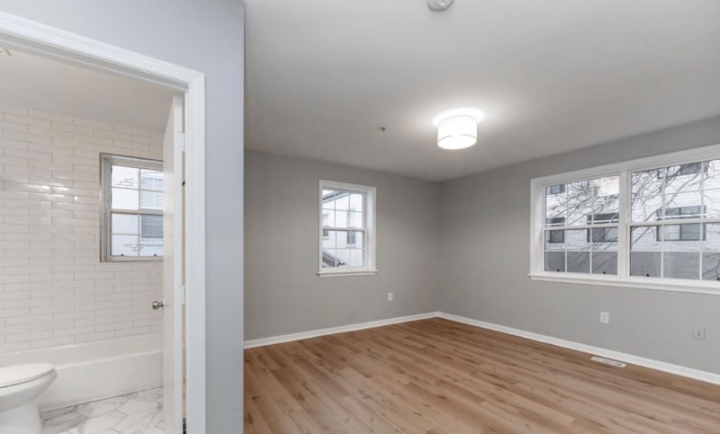 Building Photo - 1008 Rittenhouse St NW