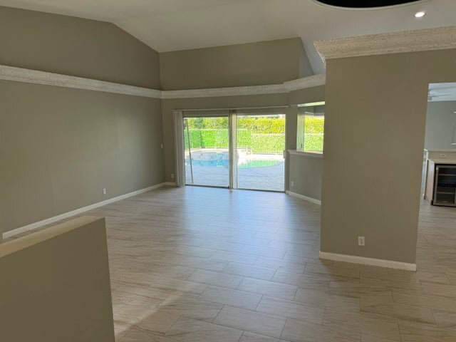 Building Photo - 4863 Chardonnay Dr