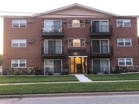 Building Photo - 10801 S Harlem Ave