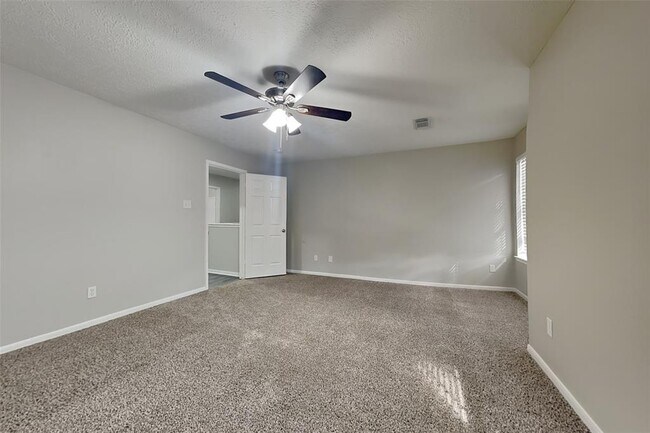 Building Photo - 24023 Ayscough Ln