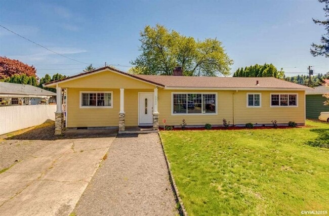 Building Photo - 2052 SE 181st Ave