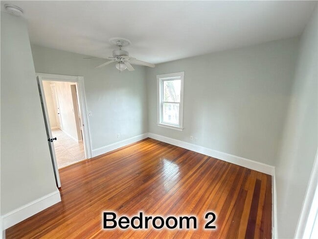 Building Photo - 38 Rebekah St