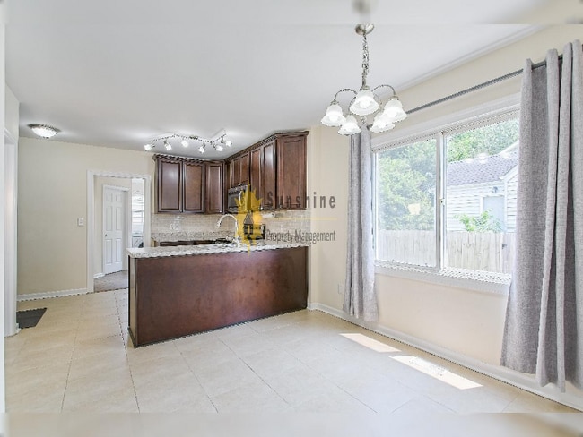 Building Photo - !!!WOW!!! Single Family home in Norfolk