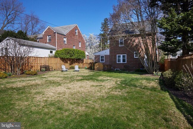 Building Photo - 4912 Brandywine St NW