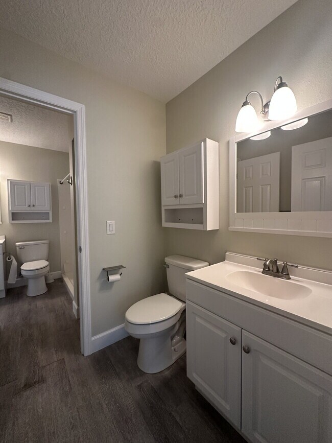 Building Photo - 55 and over condo community in Indian Harb...