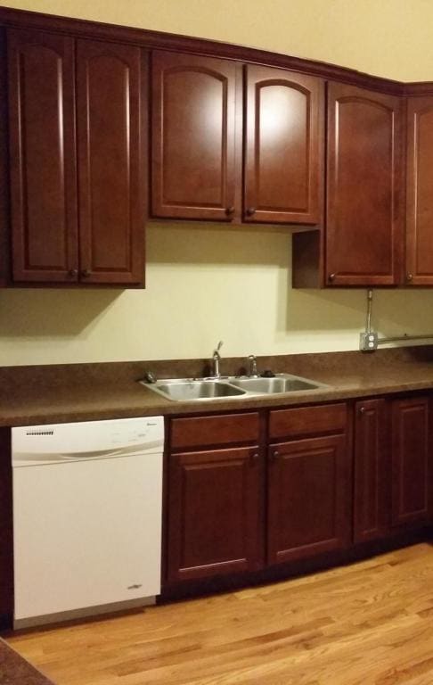 Building Photo - 602 High St