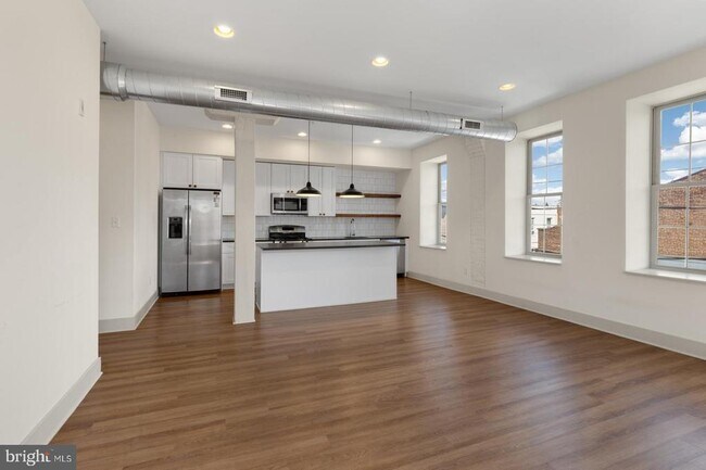 Primary Photo - 1618 Mifflin St