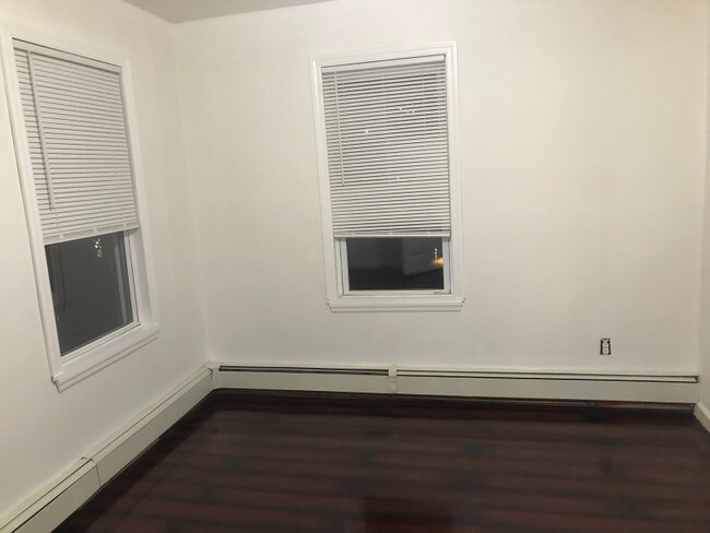Building Photo - 46 Jefferson Pl