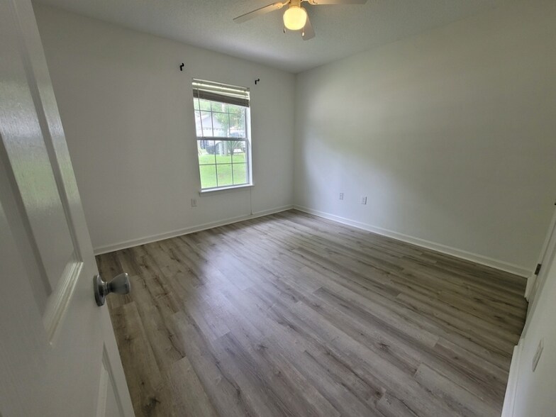 Building Photo - 141 Palmetto Dr