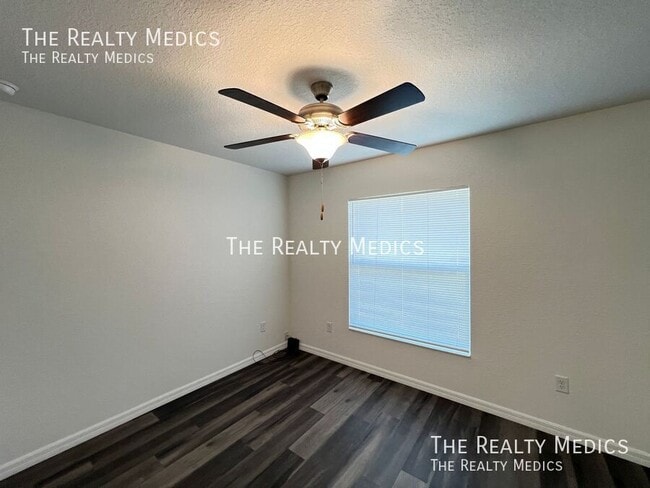 Building Photo - 290 Malauka Run