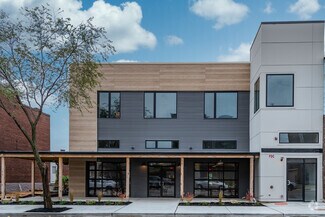 Building Photo - 2750 Lafayette Ave