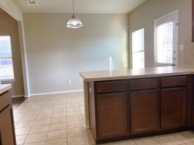 Building Photo - 11021 Boundless Valley Dr