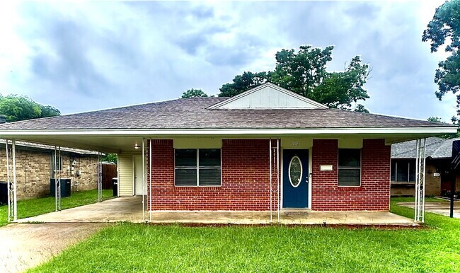 Primary Photo - "Charming 3-Bedroom Home on Tena Street wi...