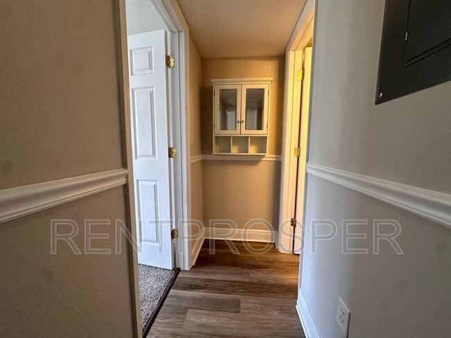 Building Photo - 3242 S Semoran Blvd