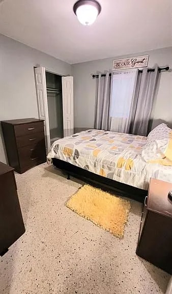 Building Photo - 2301 Juanita Ave