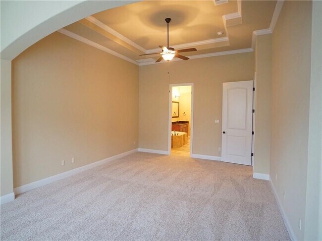 Building Photo - 211 Darwins Way