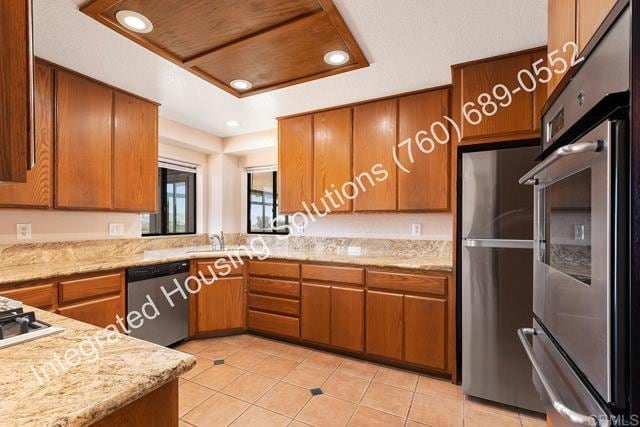 Building Photo - 945 Pinon St