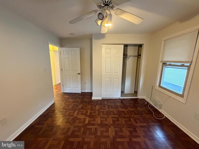 Building Photo - 1015 N Providence Rd