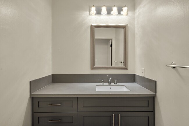 Building Photo - 2579 Caminito Muirfield