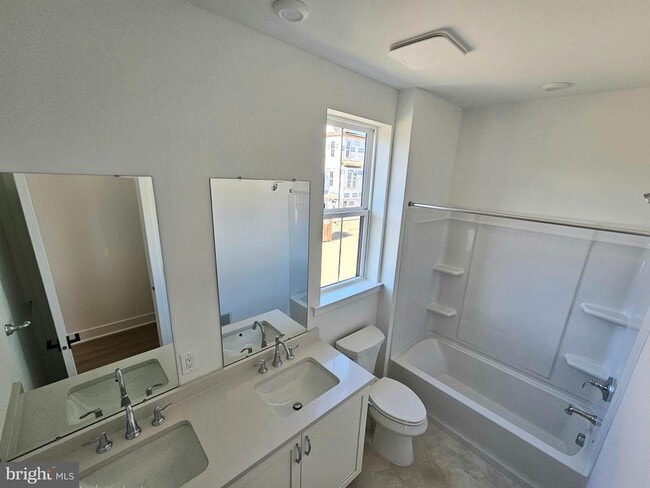 Building Photo - 18101 Donatello Dr