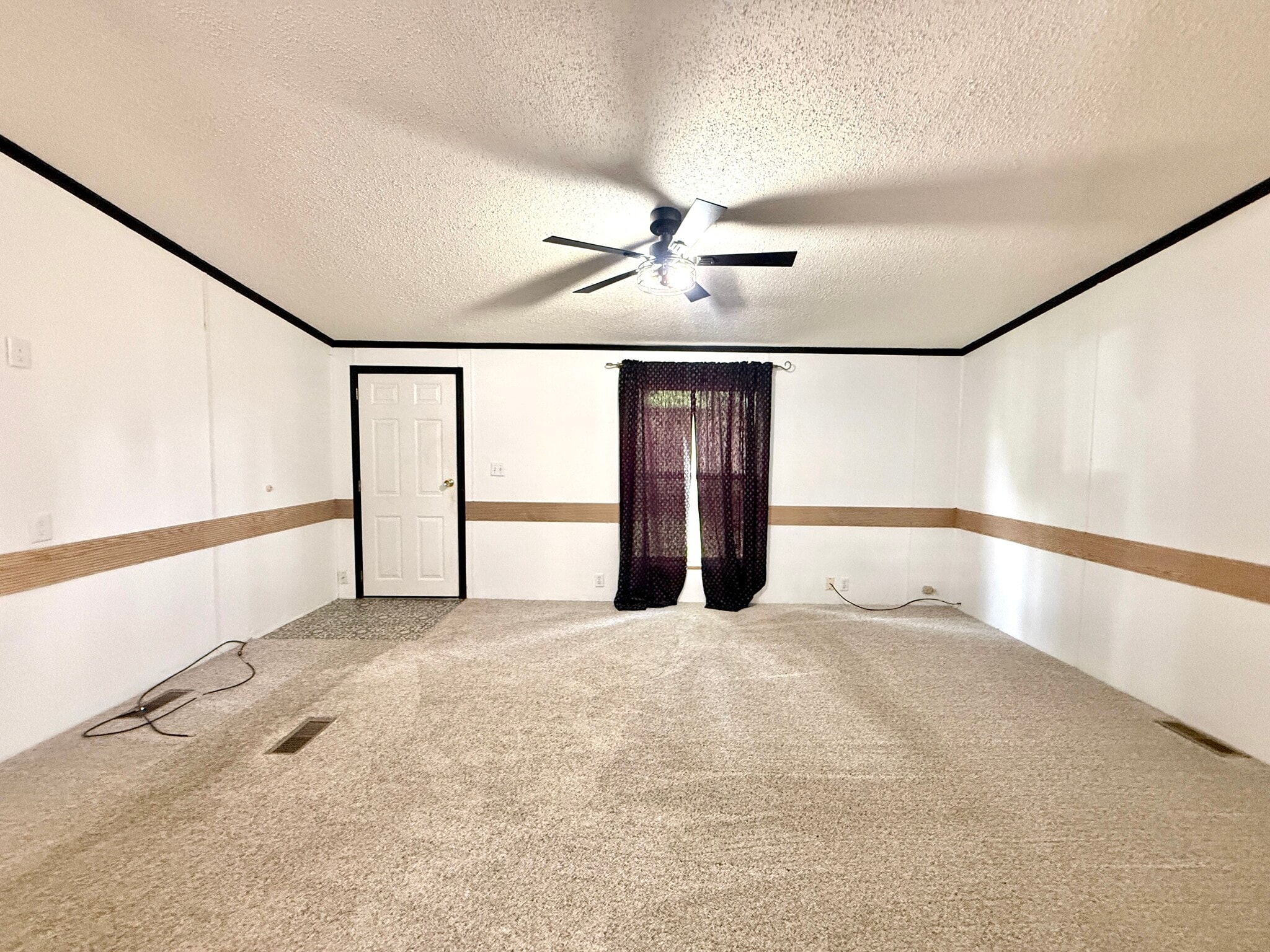 Building Photo - 1202 Meadow View Rd