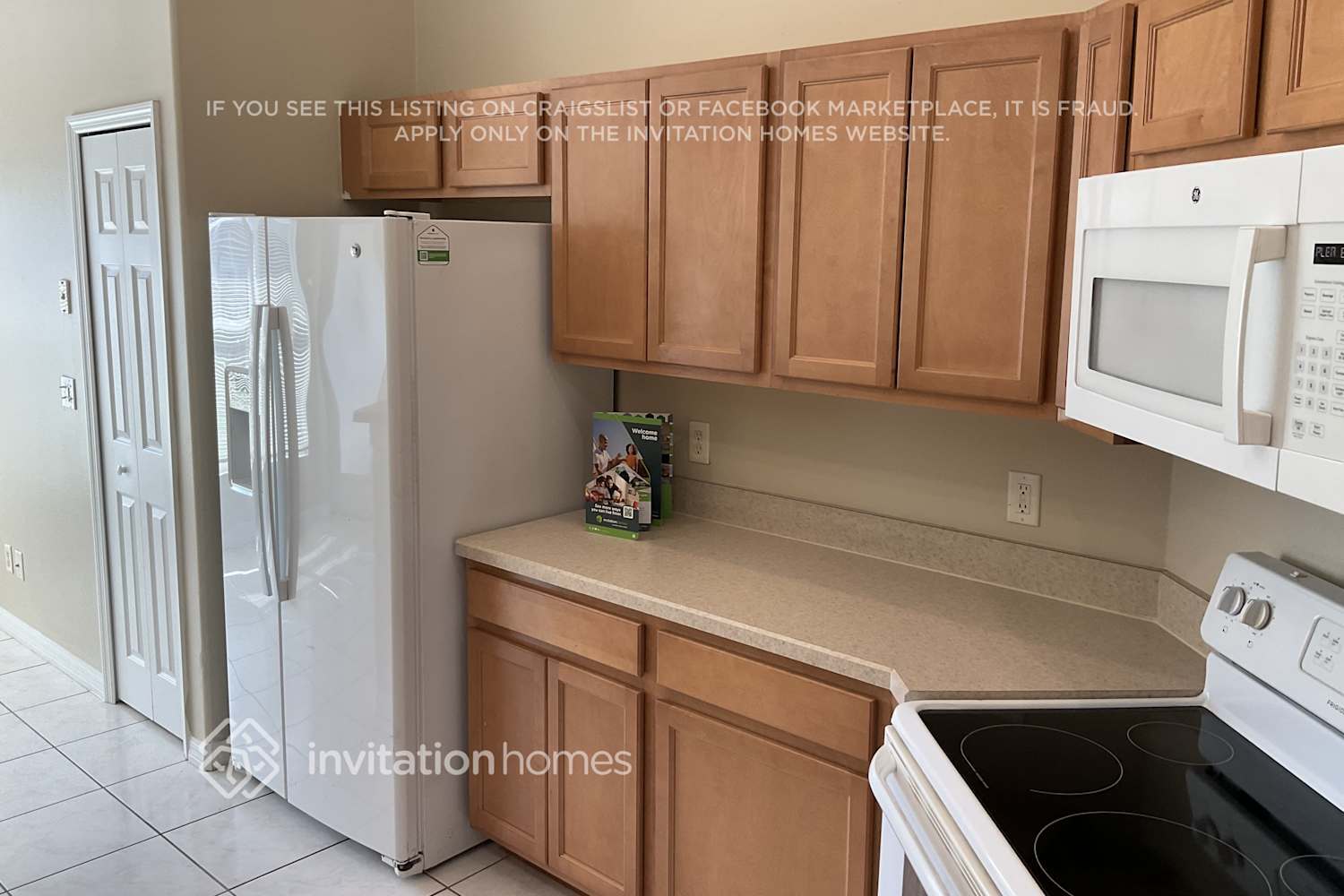 Building Photo - 3060 Eldron Blvd SE