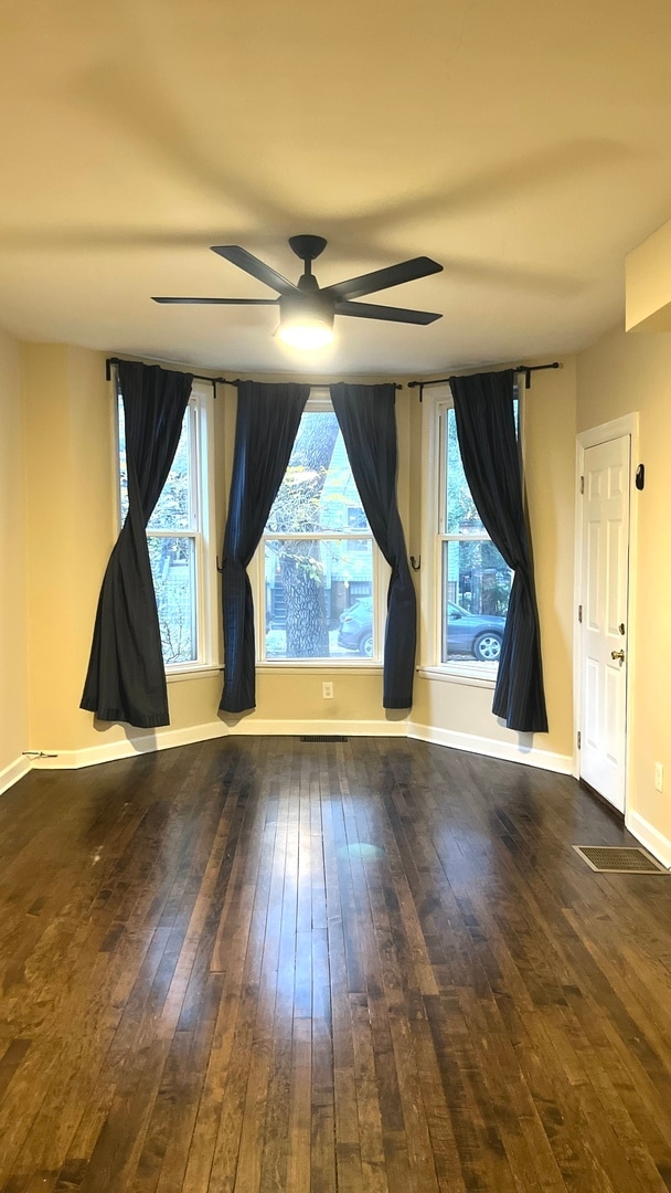 Building Photo - 1503 W Superior St