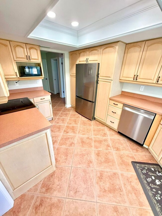 Building Photo - Beautiful 2 Bed • 2 Bath Single-Family Home in Beacon Groves