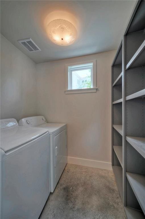 Building Photo - 1006 E 8th St