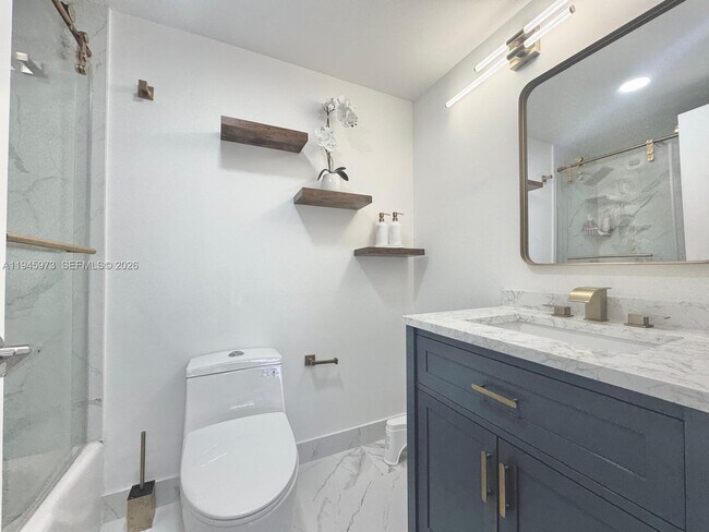 Building Photo - 3800 S Ocean Dr