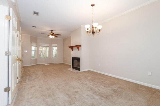 Building Photo - 4140 Jefferson Woods