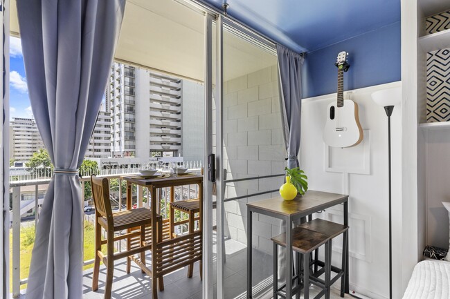 Building Photo - 249 Long Island St