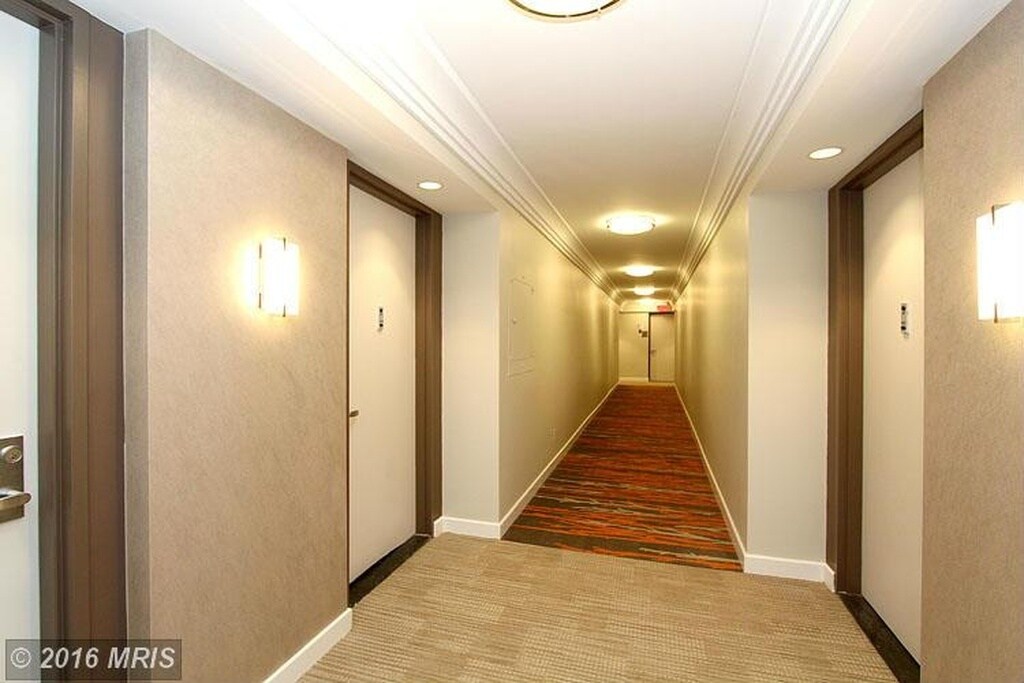 Building Photo - 5101 River Rd