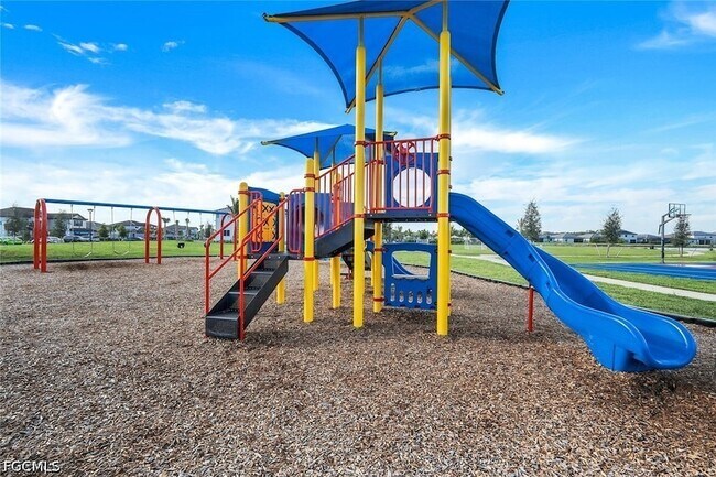 Building Photo - 14050 Pine Lodge Ln