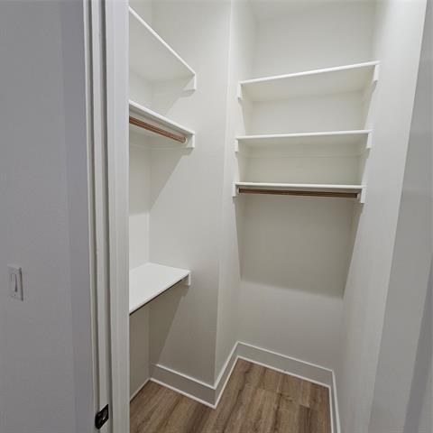 Building Photo - 2143 Mail Ave