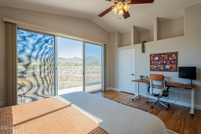 Building Photo - 10875 N 118th Way