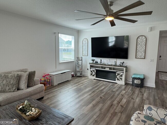 Building Photo - 205 Starboard Ct