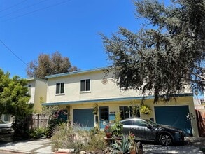 Building Photo - 4286 Third Avenue