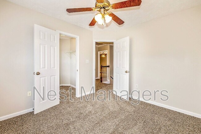 Building Photo - 519 Abbottswood Dr