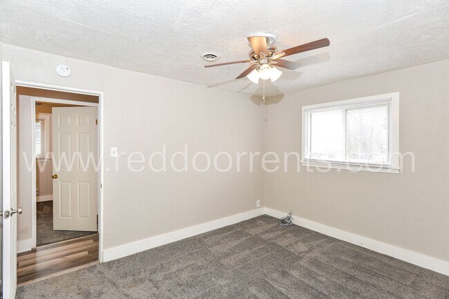 Building Photo - Coming soon! - Experience Urban Sophistica...