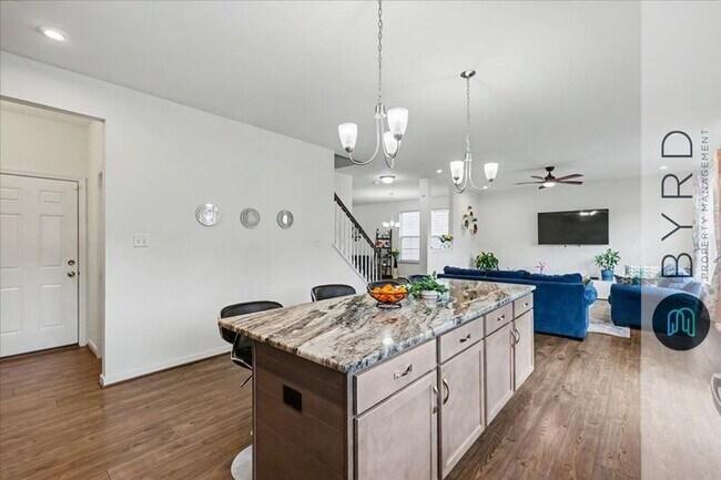 Building Photo - 18111 Jones Run Trl