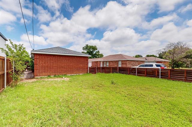 Building Photo - 13729 Biggs St
