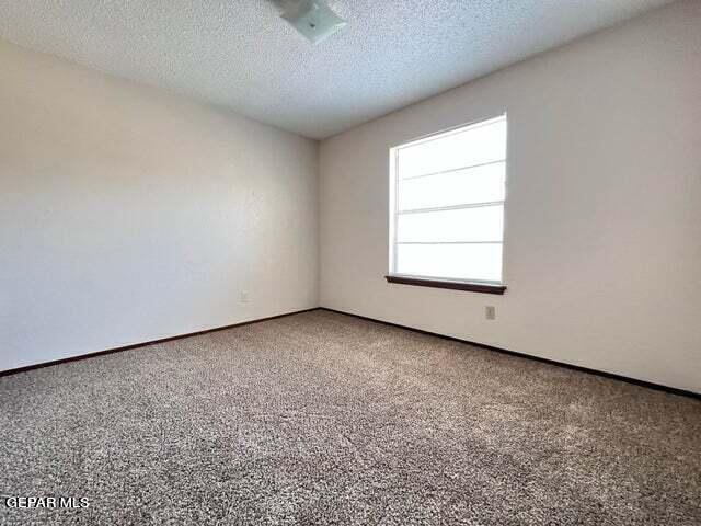 Building Photo - 3329 Red Sails Dr