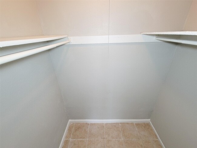 Building Photo - 17706 Glenhagen Ct