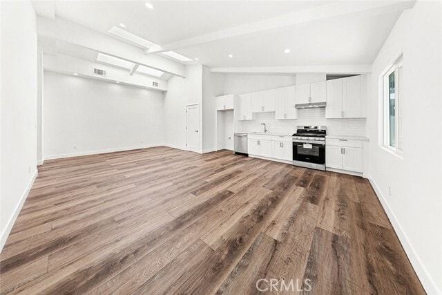 Building Photo - 13010 Hartland St