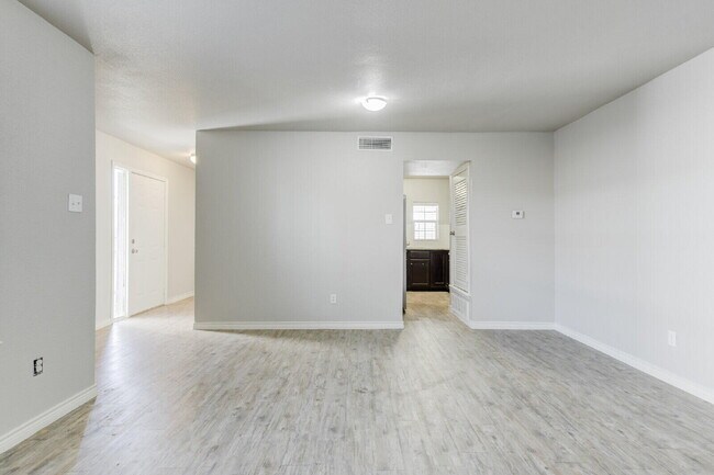 Building Photo - 4320 52nd St