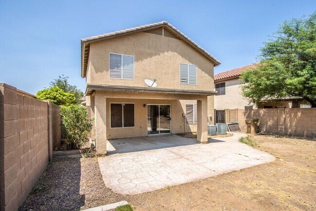 Building Photo - Welcome to this beautiful 4 bedroom, 3 bathroom home in San Tan Valley, AZ.
