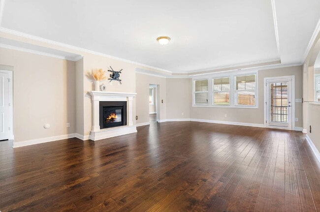 Building Photo - Luxurious 4-Bedroom Retreat with Third Floor Bonus Room & Fenced-in Backyard