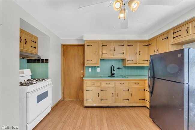 Building Photo - 2828 Snow Rd